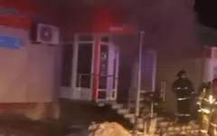 25 человек эвакуировали из-за пожара в магазине в Костанае
