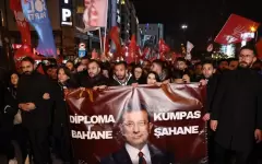 Въезд и выезд из Стамбула запретили на фоне протестов