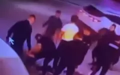 Жестокое избиение мужчины толпой попало на видео в Астане