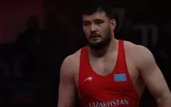 Казахстанец Алимхан Сыздыков стал серебряным призером чемпионата Азии по борьбе