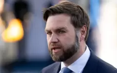 Вице-президент США поедет в Гренландию, чтобы жена не развлекалась одна