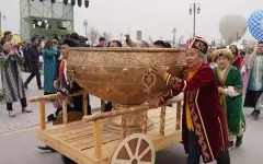 Туристический сезон стартовал в Туркестане