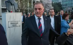Еще один оппозиционер стал и.о. мэра Стамбула на время ареста Имамоглу