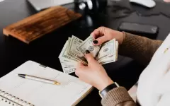 Курс доллара вырос в Казахстане