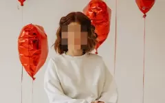 15-летняя школьница из Аксу не может выходить из дома из-за странного новообразования на щеке