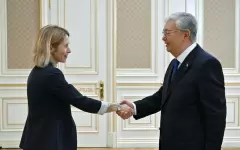 Токаев встретился с вице-президентом Европейской Комиссии