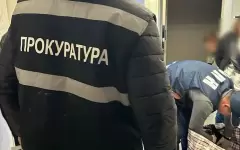 Более миллиарда тенге и 176 тыс. долларов нашли у наркогруппы в Мангистау