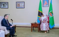 Посол Казахстана вручил верительные грамоты президенту Танзании
