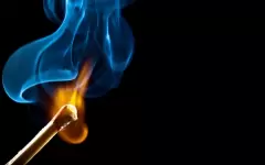 Проводил обряд на могиле: установлен виновник масштабных лесных пожаров в Южной Корее