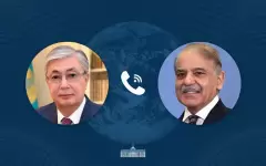 Токаев поговорил с главой правительства Пакистана