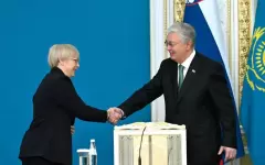 Акорда поделилась подробностями брифинга между президентами Казахстана и Словении