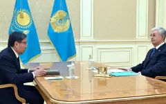 Будет докладывать два раза в месяц: Токаев поручил Досаеву навести порядок в Алматы
