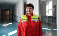 Практически половина всех полетов выполняется для спасения детей: врач медицинской авиации рассказала о своей работе