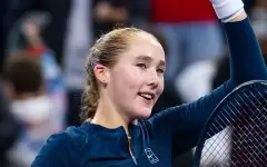 17-летняя звезда тенниса вырвала победу турнира WTA в парном разряде