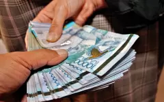 В СКО осудили чиновников и предпринимателя за взятку в 10 млн тенге