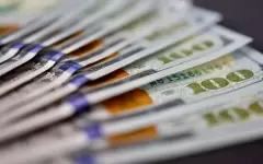 Курс доллара снизился на торгах 1 апреля
