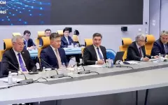 Олжас Бектенов провел совещание по внедрению цифрового тенге