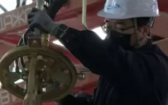 Работу на автозаводе Костаная получили 500 человек