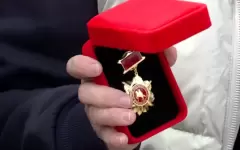 Нагрудный знак «Ұлттық ұланның үздігі» вручили ветерану в Талдыкоргане