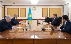 Олжас Бектенов провел встречу с главой Аппарата Правительства РФ Дмитрием Григоренко