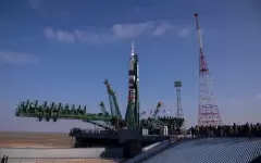 Ракета Победы с пилотируемым Союзом МС-27 готова к старту на Байконуре