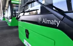 Видео с жалобой на водителя автобуса в Алматы вызвало гнев в адрес его автора