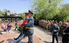В Шымкенте почтили память погибших на таджикско-афганской границе воинов-казахстанцев