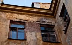 38 аварийных ветхих жилых зданий ждут переселения в Усть-Каменогорске