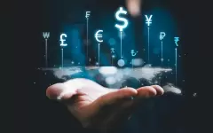 Выгодный курс: какие валюты подешевели по итогам первого квартала года