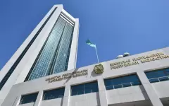Казахстанцам младше 21 года не будут выдавать кредиты без официального согласия