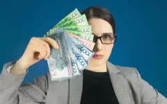 Торговые войны: как сохранить свои деньги казахстанцам, рассказали аналитики