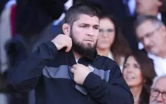 Налоговая снова заблокировала счет Хабиба Нурмагомедова