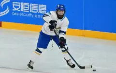 Сборная Казахстана с победы стартовала на чемпионате мира по хоккею