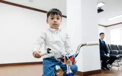 Трёхлетний мальчик из Атырау получил благодарность от президента
