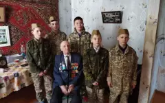 На юность пришлась война