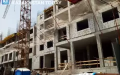 Котлован рядом с частным домом: застройщик ответил на жалобы жителей села Бесагаш