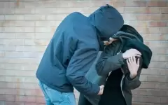 В Актобе подростки до полусмерти избили школьника