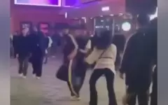 Мужчина избил девушку на Арбате в Алматы  – видео