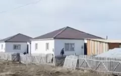 Уехали назад: переселенные с юга на север казахстанцы покидают выданные государством дома