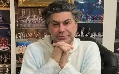 Николай Цискаридзе передал Кыргызстану материалы о первой кыргызской балерине