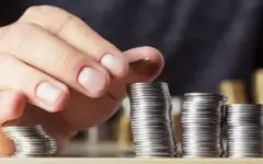 Более 300 тысяч граждан пострадали от МФО на сумму 30 млрд тенге