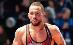 У проигравшего в Казахстане борца чуть не отобрали победу на чемпионате Европы
