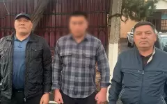 Подозреваемого в изнасиловании поймали спустя две недели после побега из суда в Каскелене