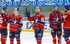 Арлан из Кокшетау второй раз подряд стал чемпионом Казахстана по хоккею