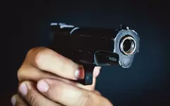 Машину обстреляли в Алматы