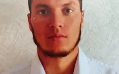 Говорит на казахском с детства