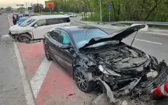 Двое детей пострадали во время ДТП с микроавтобусом в Алматы