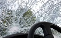 Автобус с детьми перевернулся на трассе в Акмолинской области, есть погибший