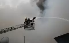 Спасение жительницы Семея из пожара попало на видео