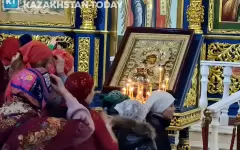 Президент поздравил казахстанцев с праздником Светлой Пасхи